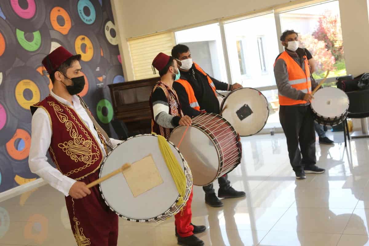 Salon Önü Karşılama Davul Zurna